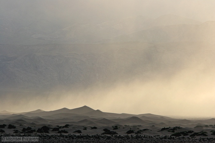 images/DeathValleyStorm_std.jpg