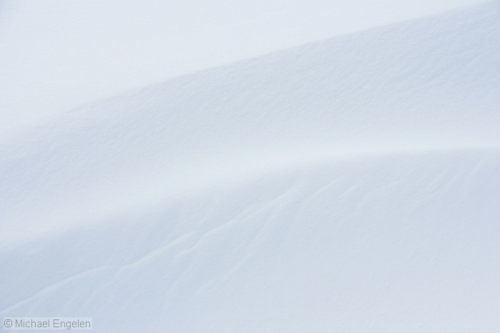 images/snowlines_std.jpg